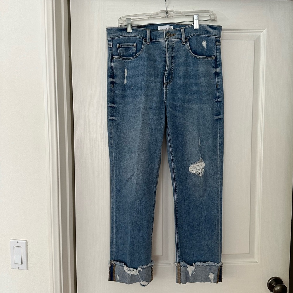 Lift High Waist Straight Crop Distresses Jeans with Hem